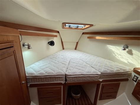 V-Berth Bedding - YachtBedding.com