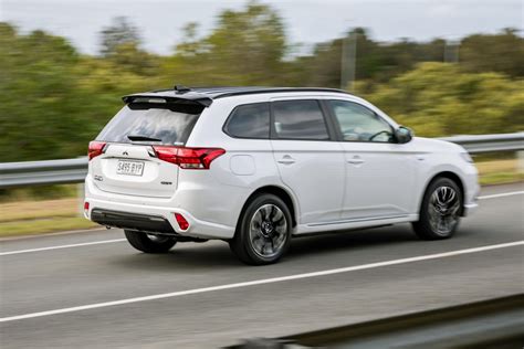 2021 Mitsubishi Outlander PHEV GSR review | CarExpert