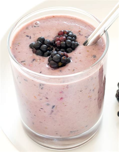 Healthy Berry Yogurt Smoothie (5 Ingredients!) - Chef Savvy