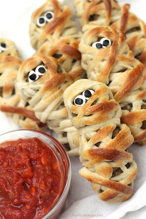 45 Easy Halloween Appetizers — Best Halloween Party Appetizer Recipes