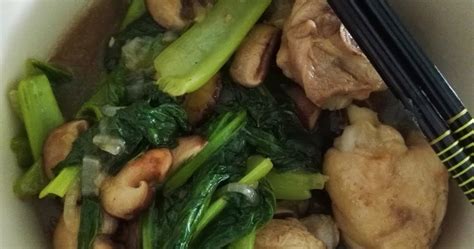 Chicken, mushroom and pak choy stir-fry - Joy 'N' Escapade