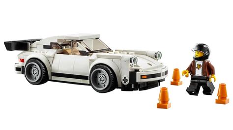 El Porsche 911 Turbo (930) de 1974 recibe el tratamiento de LEGO