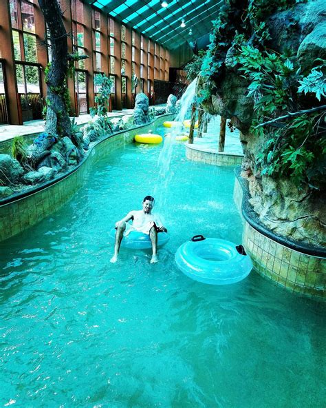 Places To Stay In Pigeon Forge Tn With Indoor Water Park | Kids Matttroy