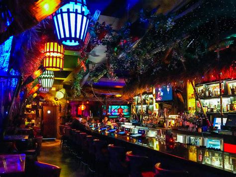 14 Best Bars in Vegas to Check Out Right Now, According to Locals