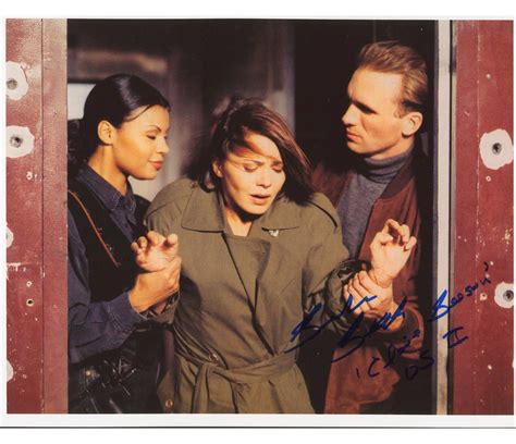 Under Siege 2: Dark Territory Brenda Bakke signed movie photo