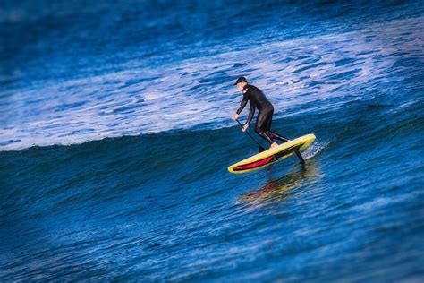 How Hydrofoil Surfboards Work - Despatch