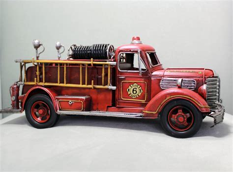 Vintage Fire Truck Model - Fire Engine - Retro Toy Fire Fighter - Amer – The Dutch home