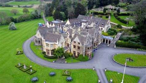 You can bring your helicopter into The Manor House. Notice the Italian Garden at the rear. The ...