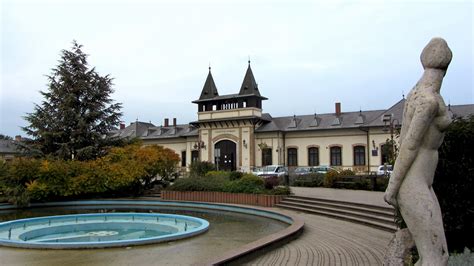 railway stations: Hungary: Siófok (Siofok)