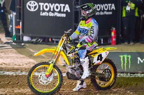 Between the Motos: Ricky Carmichael - Racer X