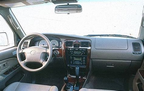 1999 Toyota 4Runner Pictures - 5 Photos | Edmunds