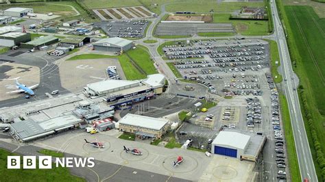 Humberside Airport staff to hold six strike days in pay row