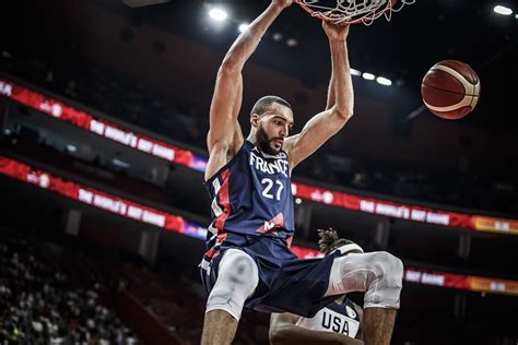 Rudy Gobert a les yeux qui brillent en pensant à l'avenir des Bleus ...