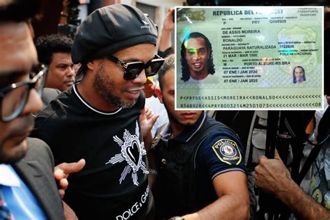 Ronaldinho leaves prosecutors after Barcelona legend faces eight hours ...