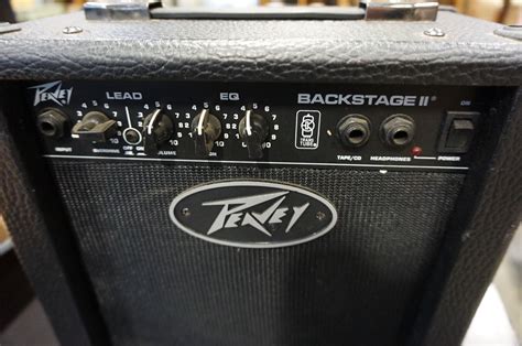 PEAVEY GUITAR AMP - Big Valley Auction