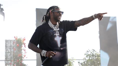 2 Chainz Trends As Fans Recall His Funniest Metaphors