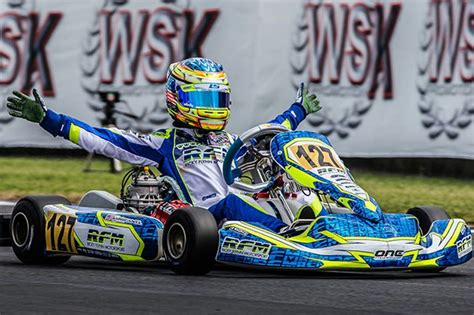 EKN TV: 2015 CIK-FIA World Karting Championships – KFJ Final – eKartingNews