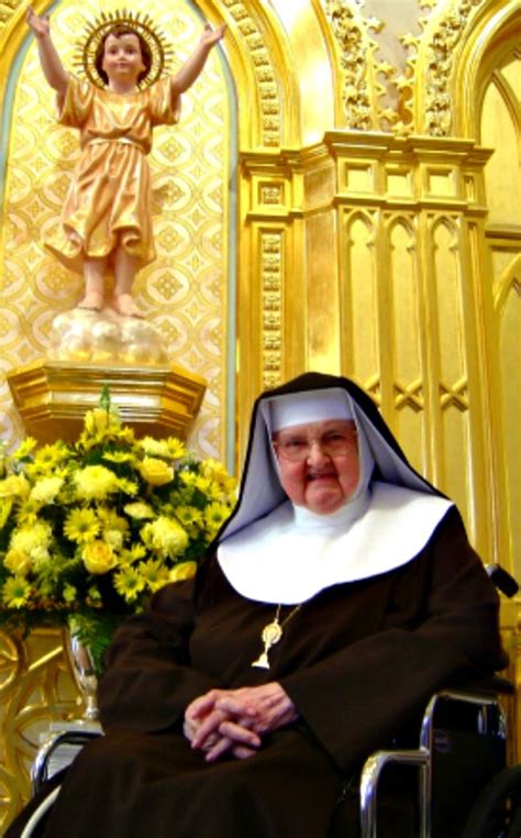 Mother Angelica Still in ‘Delicate’ Condition; Fellow Nuns Request ...