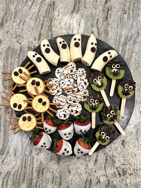 5 Spooky Cute Halloween Treats - The BakerMama