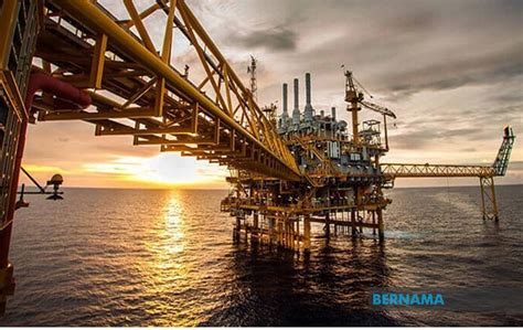 Petronas makes new oil, gas column discovery offshore Miri - Malaysia now