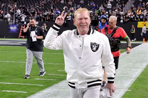 Raiders: Pros and cons of coaching for Mark Davis - Silver And Black Pride