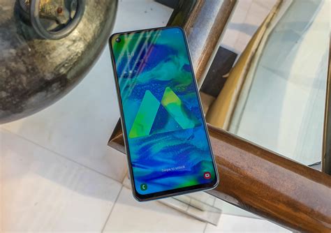 Samsung Galaxy M40 Review with pro & cons: should you buy it? - Smartprix