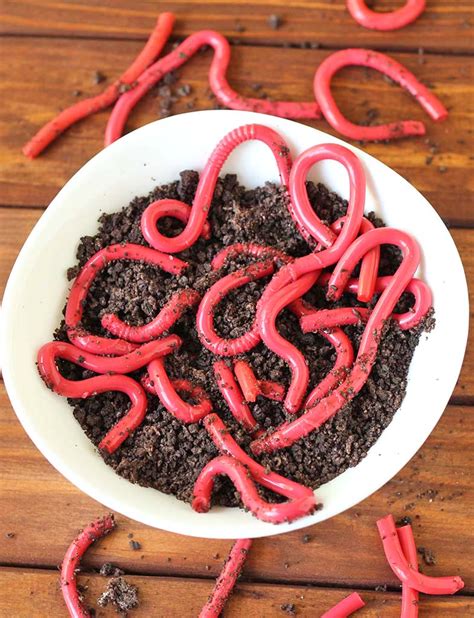 Jelly Worms with Oreo Dirt - Cakescottage