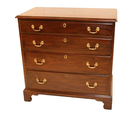 Henkel Harris Mahogany Chest - Mary Kay's Furniture