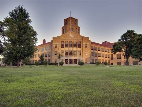 Revitalize Des Plaines!: 80 Years of Maine East High School