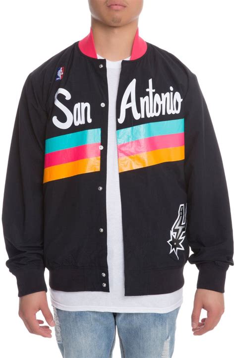 The San Antonio Spurs Authentic Warm Up Jacket in Black