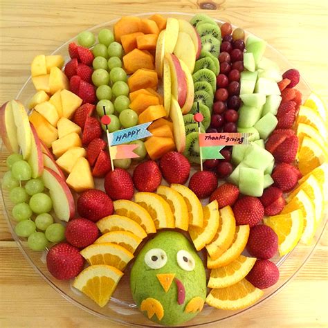 14 Fresh and Creative Fruit & Veggie Tray Decorating Ideas - Style Motivation