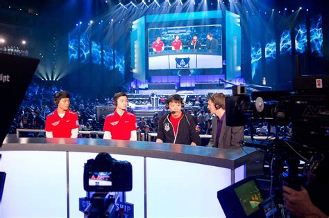 How Riot Games is evolving its eSports presentation, coaching League of ...