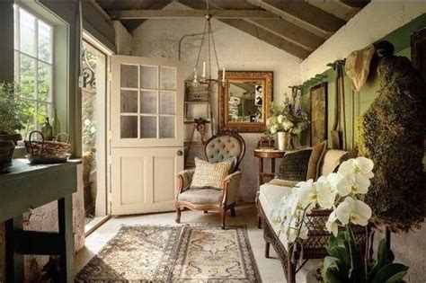 Create Authentic Farmhouse Style Mudrooms | Cottage interiors, Home, English cottage style