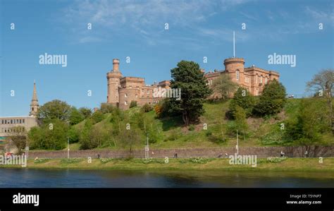 Inverness castle scotland hi-res stock photography and images - Alamy