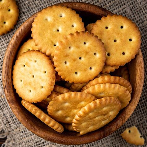 How Long Do Ritz Crackers Last? - Healing Picks