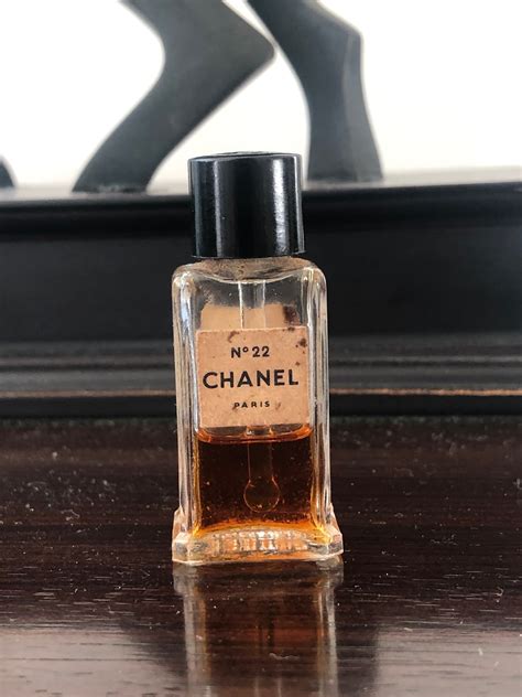 Chanel No 22 Pure Parfum Extrait 1940s 7ml - Etsy