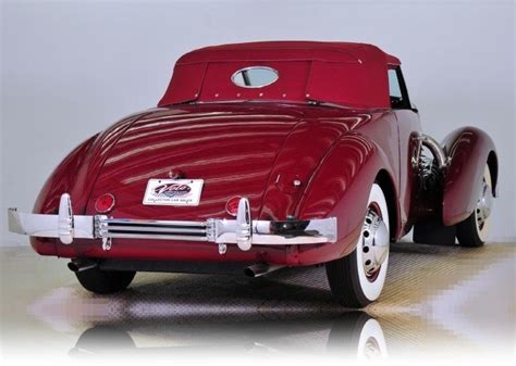 1937 Cord | Volo Museum