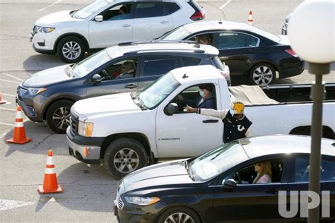 Photo: Covid Drive Through Testing In Illinois - SLP2022010407 - UPI.com