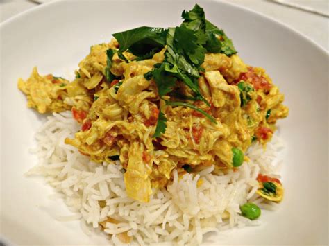 Easy Creamy Chicken Curry Rice Bowl