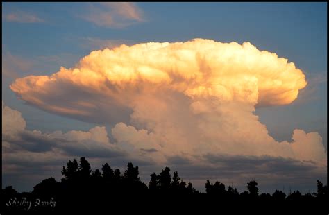 Prairie Nature: Anvil Cloud at Sunset: Regina, SK