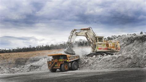 Managing mine dust pollution in near real time leveraging IoT and Analytics