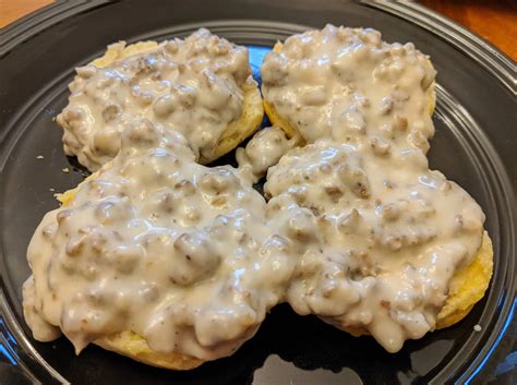 Easy Biscuits and Sausage Gravy Recipe - Geoffrey Shilling