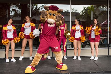 Campus Photos – CSUDH News