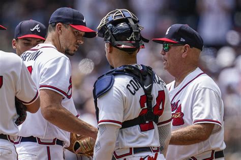 Atlanta Braves Announce Roster Moves On Sunday