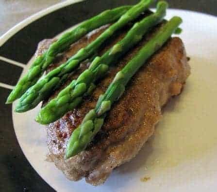 Steak Oscar Recipe - The Kitchen Magpie