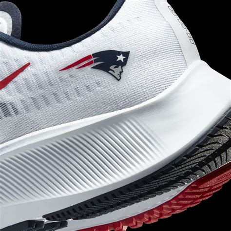 These New England Patriots Nike running shoes are awesome