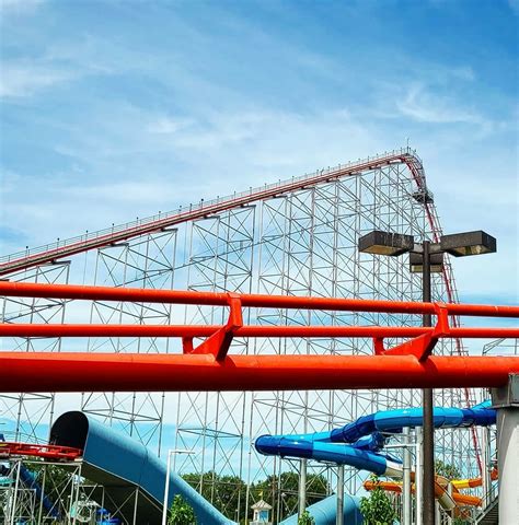 [MAGNUM XL-200, CEDAR POINT] : rollercoasters