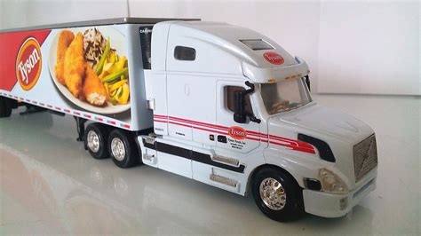 1/64 Scale DCP Diecast Tyson Foods Truck | #1747879992