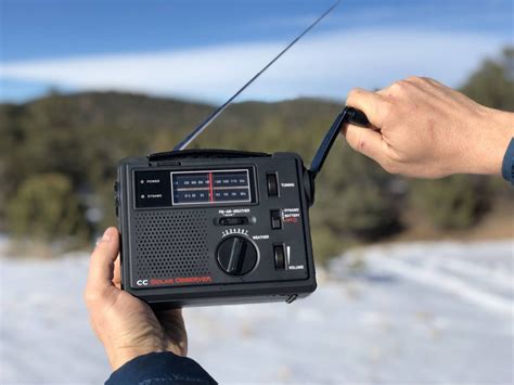 What Can Be The Features Of The Best Camping Radio That You Should ...