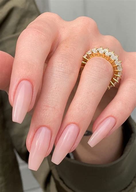 Cute Spring Nails That Will Never Go Out Of Style : Pretty light pink natural looking nails